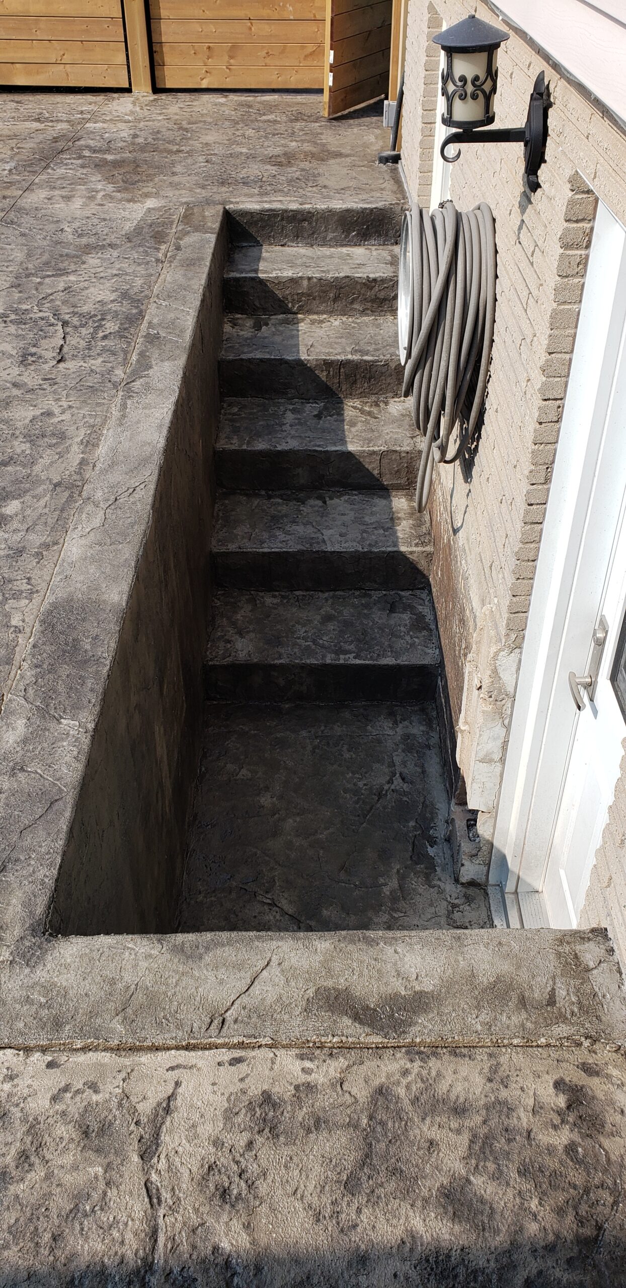 Walkways, borders and steps2