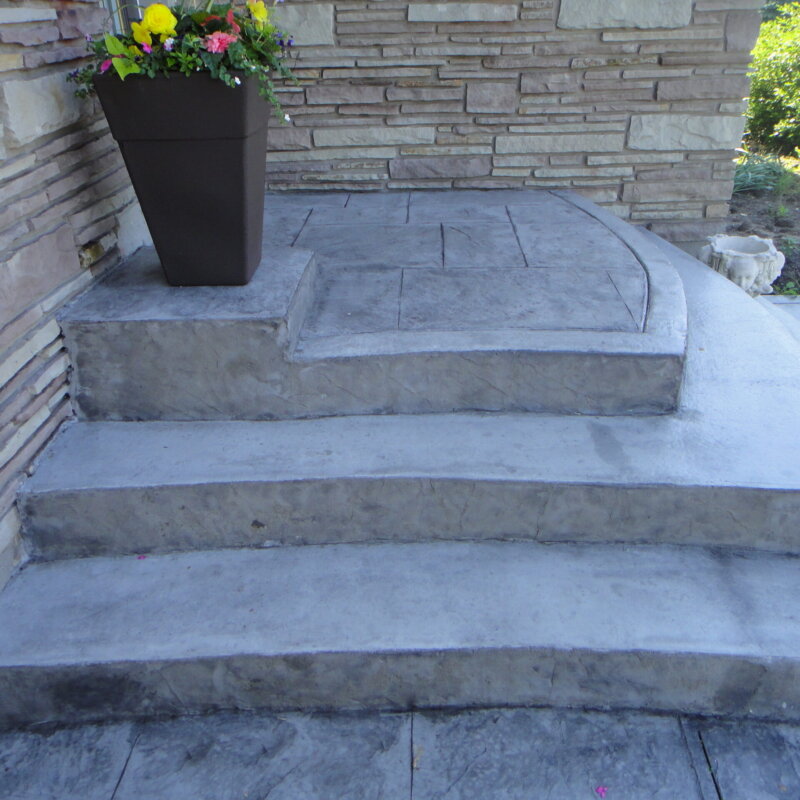 Walkways, borders and steps